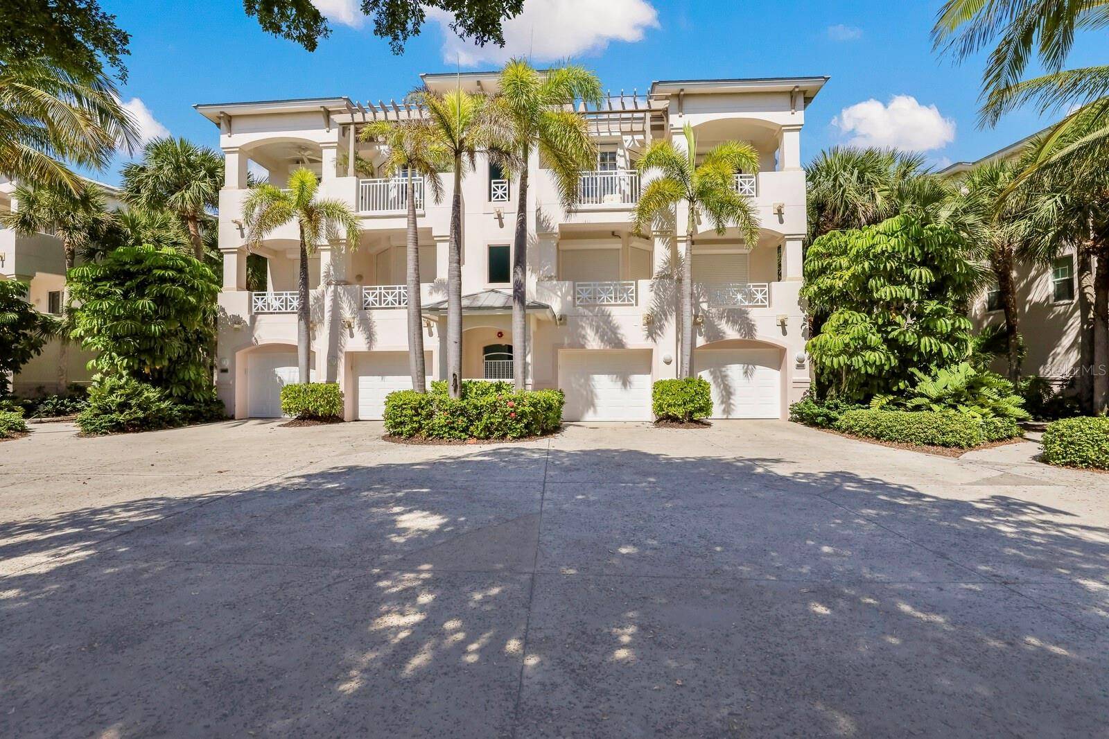 Boca Grande, FL 33921,751 S HARBOR DR #2