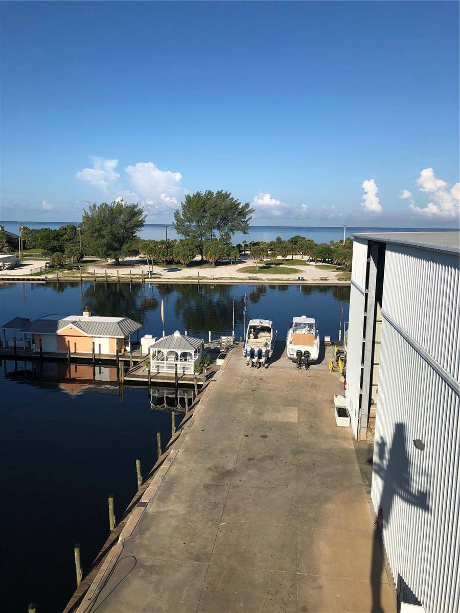 Nokomis, FL 34275,100 CIRCUIT RD #S-74