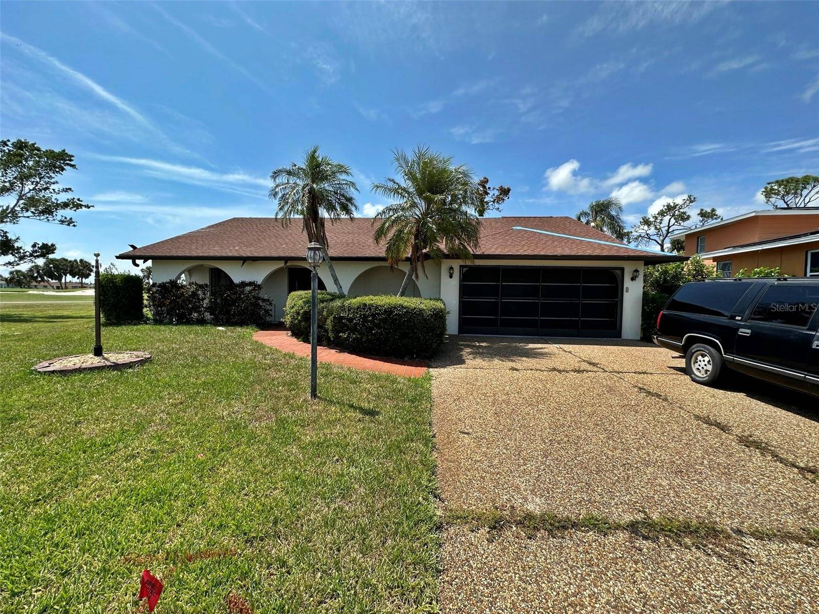 Rotonda West, FL 33947,26 GOLFVIEW CT