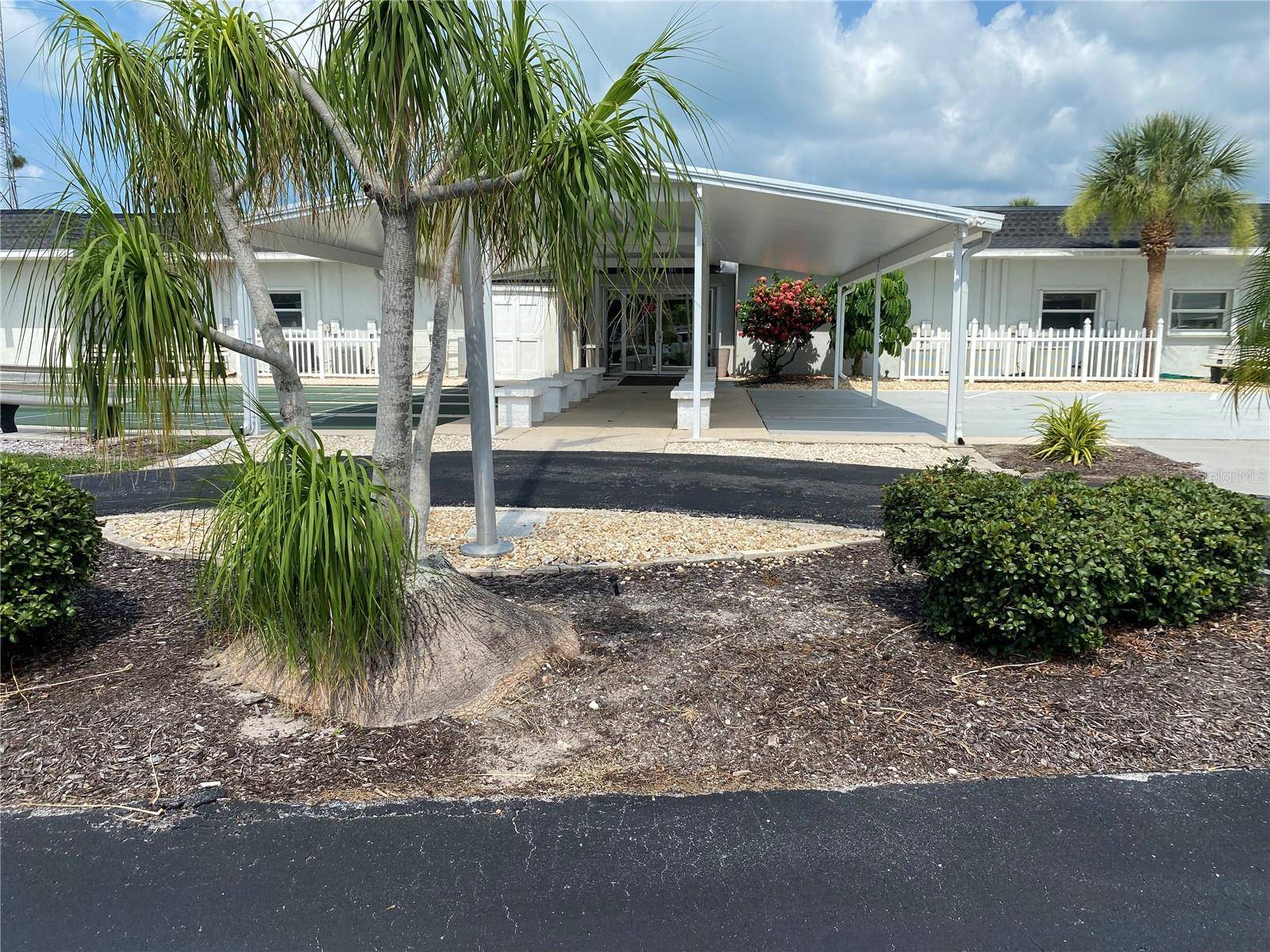 Englewood, FL 34223,181 S FIJI CIR #181