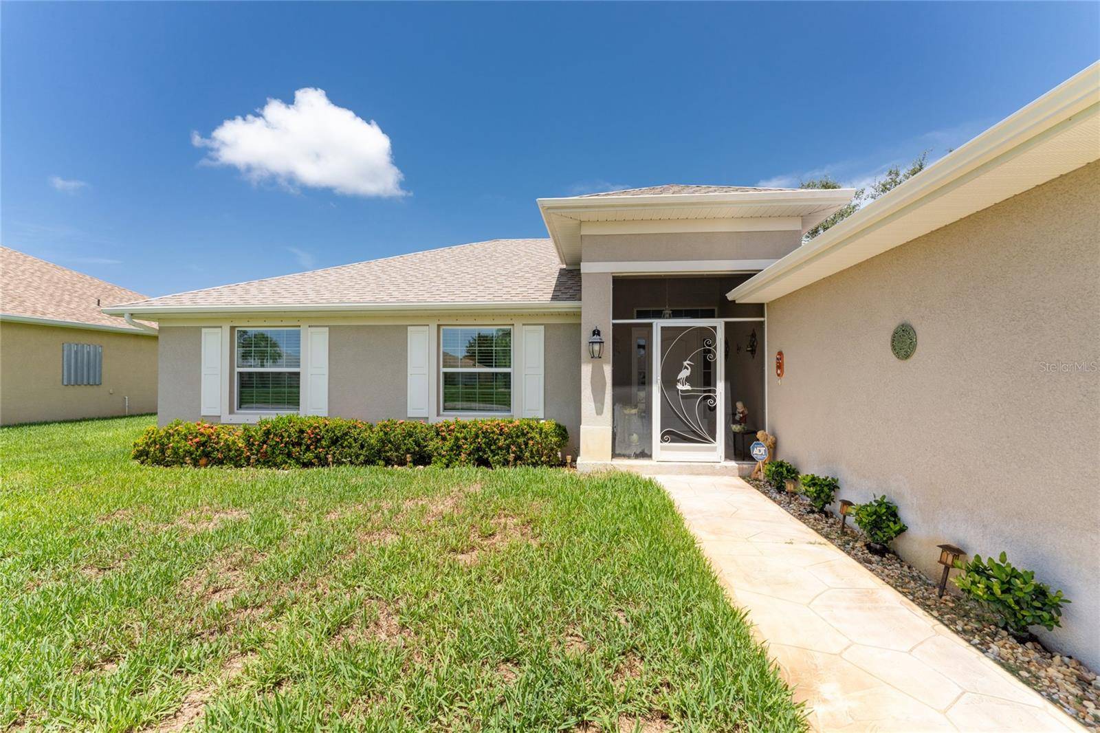 Rotonda West, FL 33947,85 LONG MEADOW LN