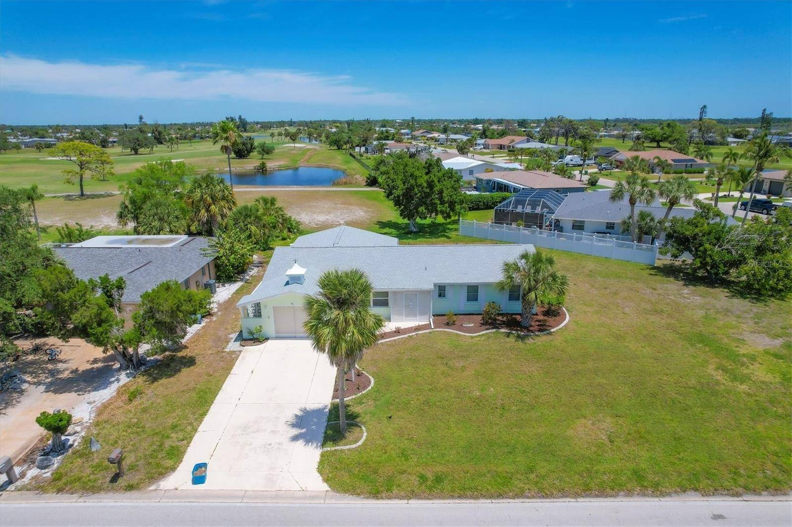 Rotonda West, FL 33947,76 ROTONDA CIR