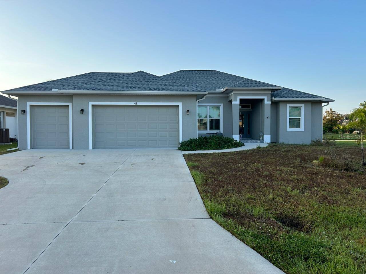 Rotonda West, FL 33947,48 LONG MEADOW LN