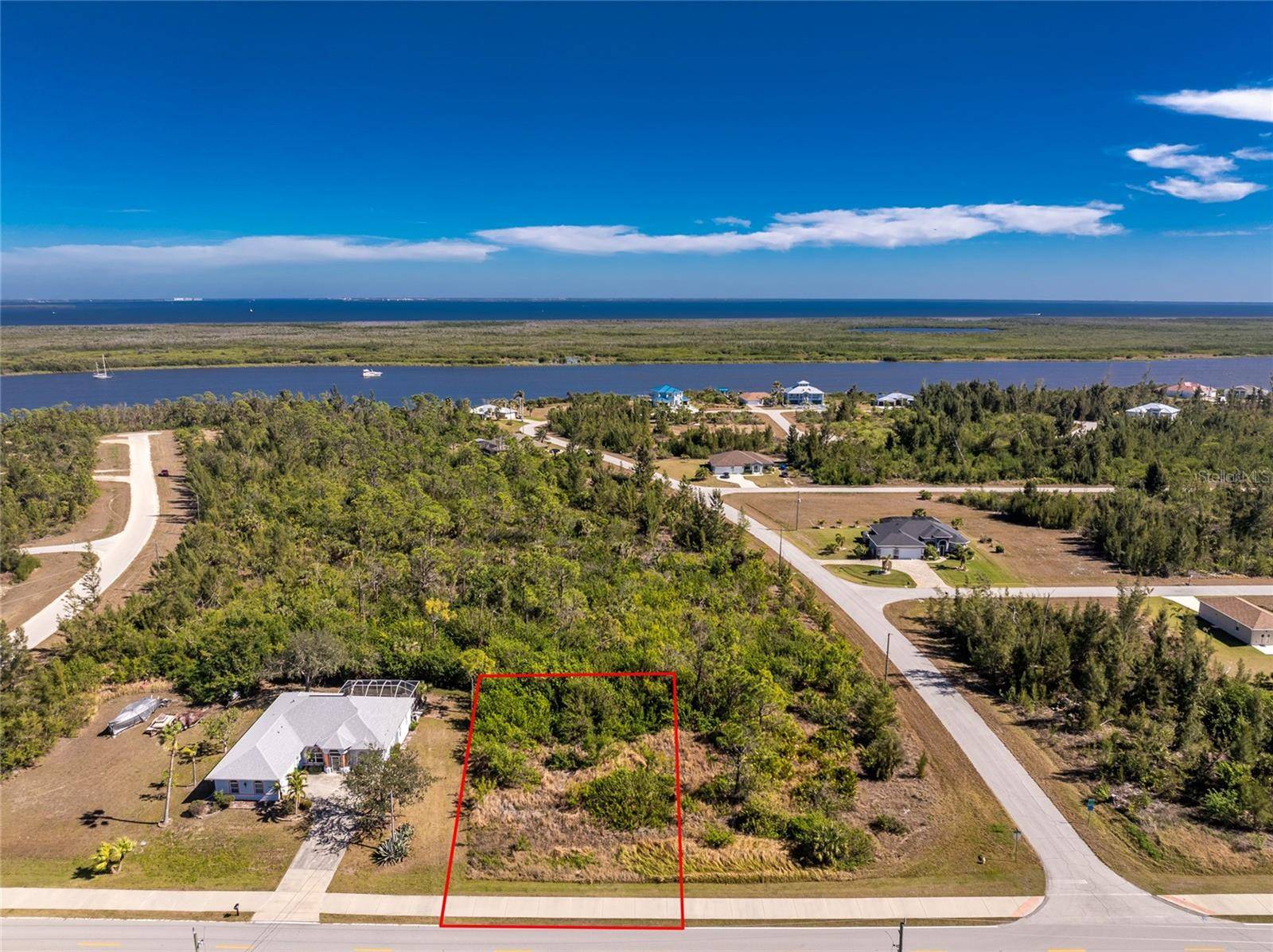 Port Charlotte, FL 33981,9346 ST PAUL DR