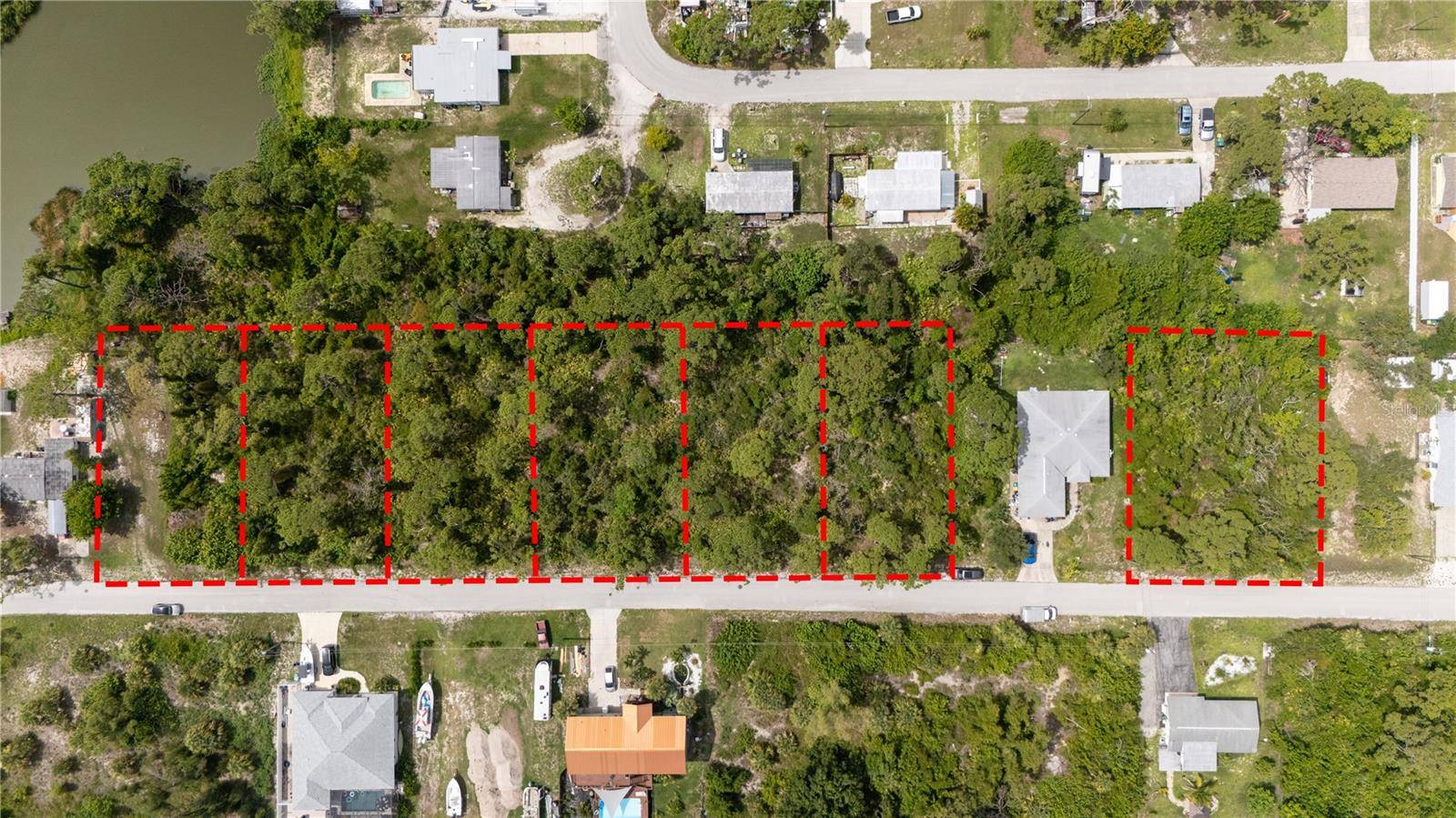 Englewood, FL 34223,1601 EILEEN PL