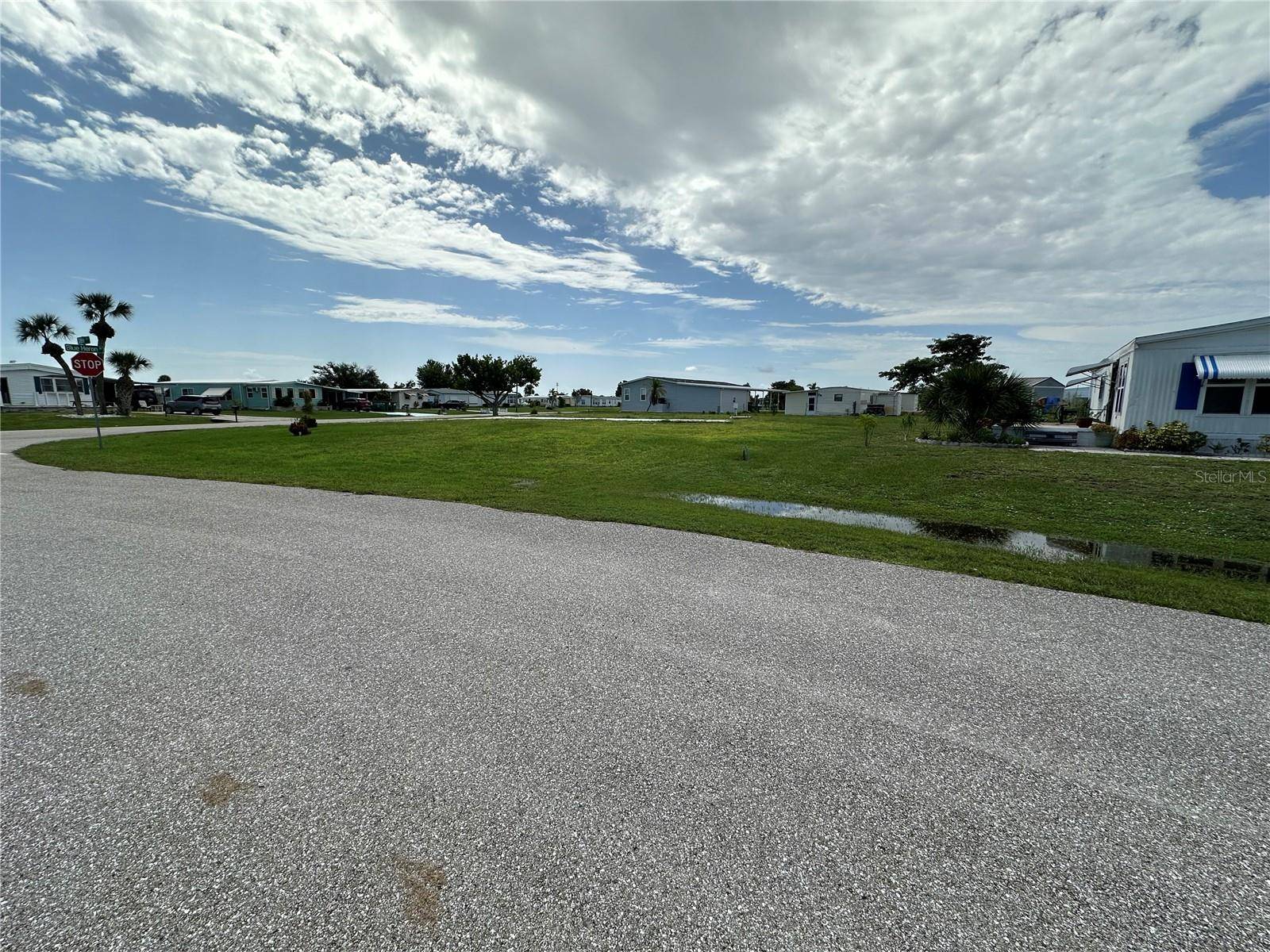 Englewood, FL 34224,1444 BLUE HERON DR