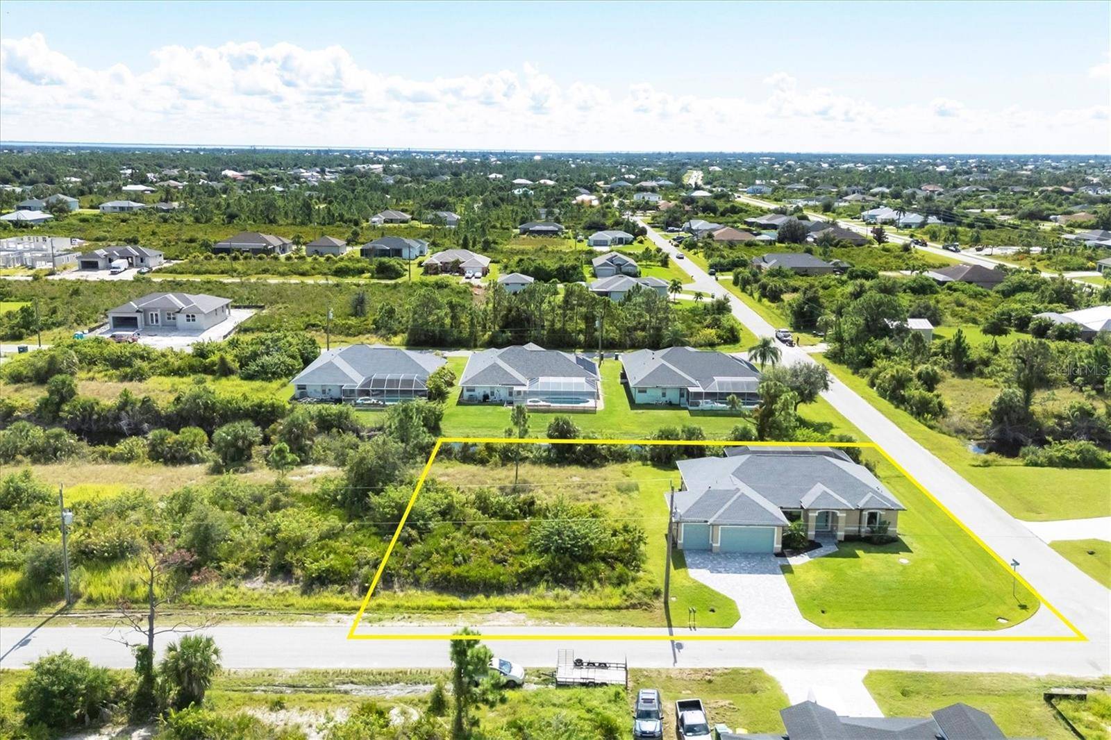 Port Charlotte, FL 33981,8374 AGATE ST