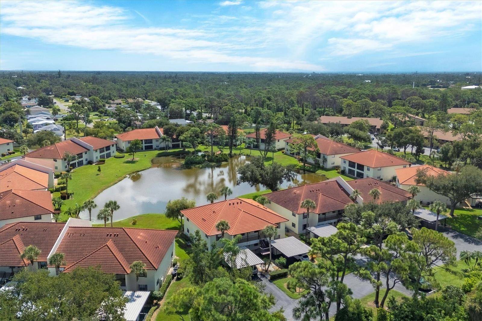 Englewood, FL 34223,504 PINE HOLLOW CIR #504