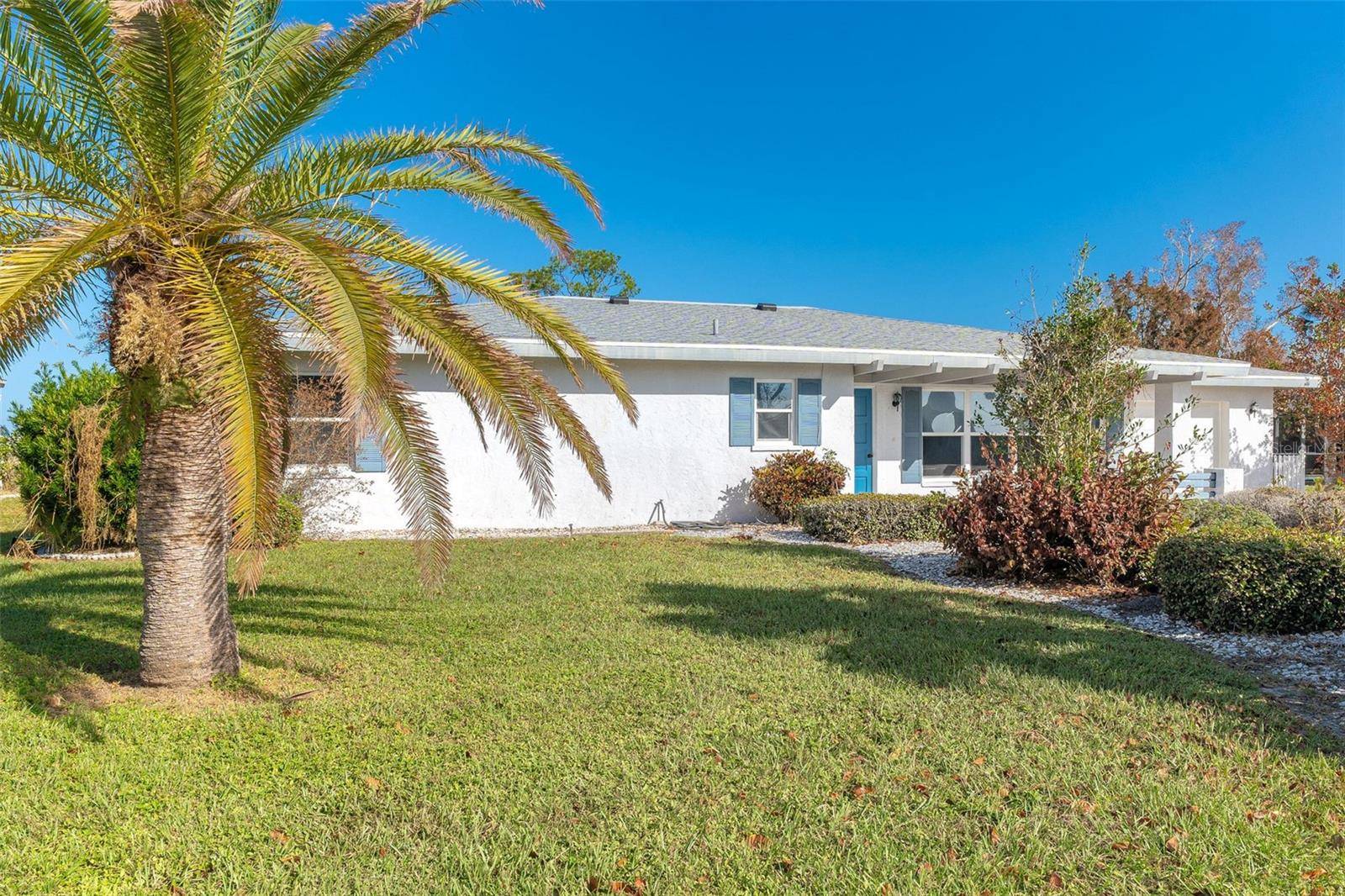 Rotonda West, FL 33947,13 GOLFVIEW PL