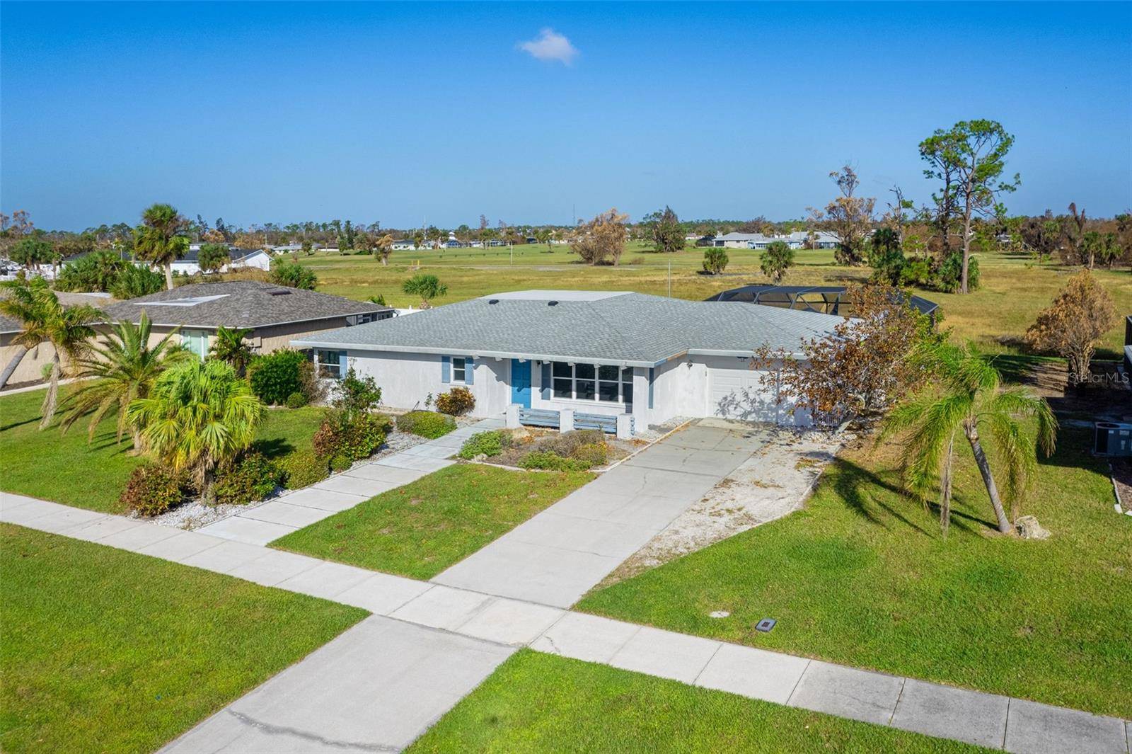 Rotonda West, FL 33947,13 GOLFVIEW PL