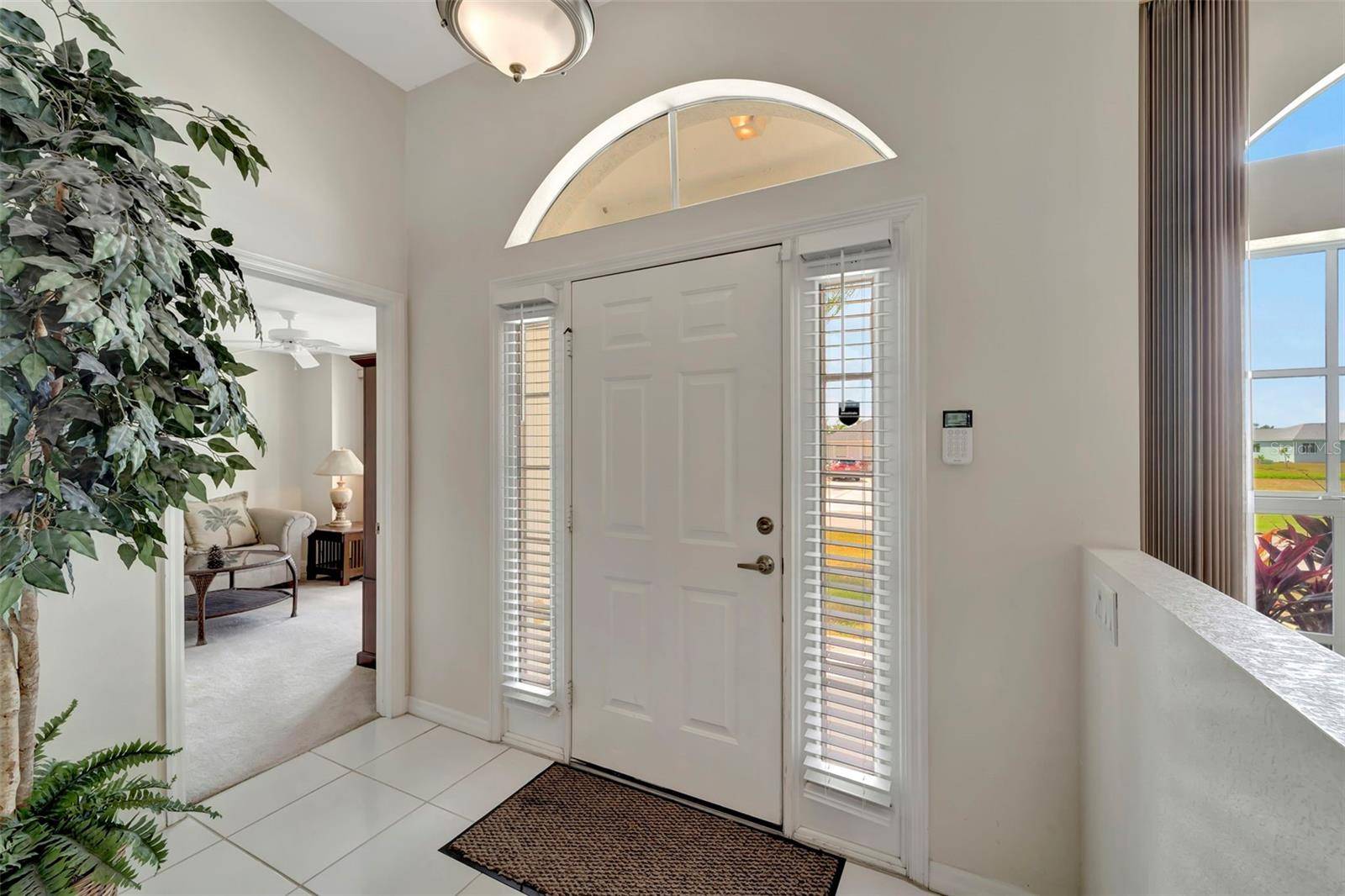 Rotonda West, FL 33947,131 WHITE MARSH LN