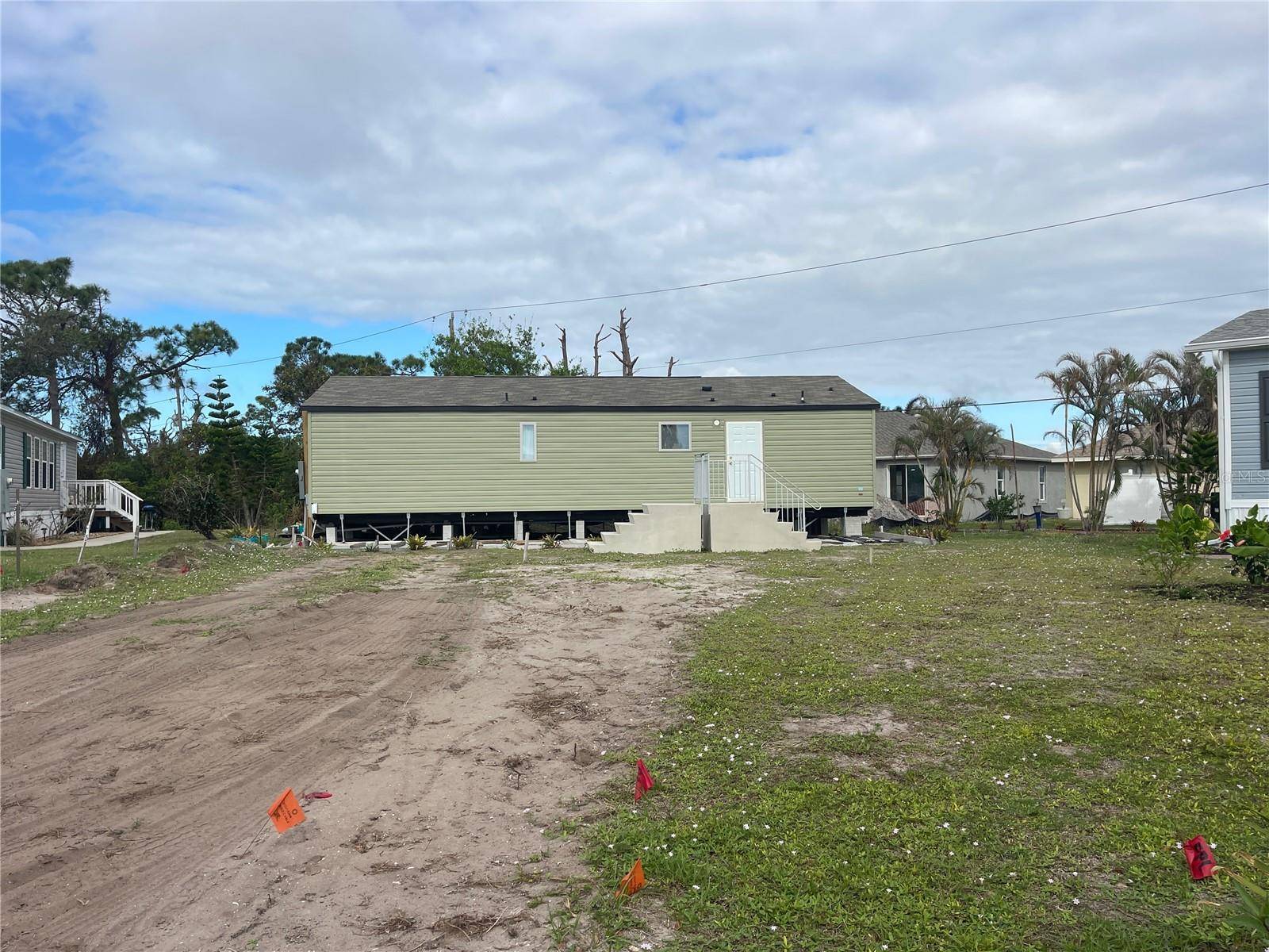 Englewood, FL 34224,9066 PINEHAVEN WAY