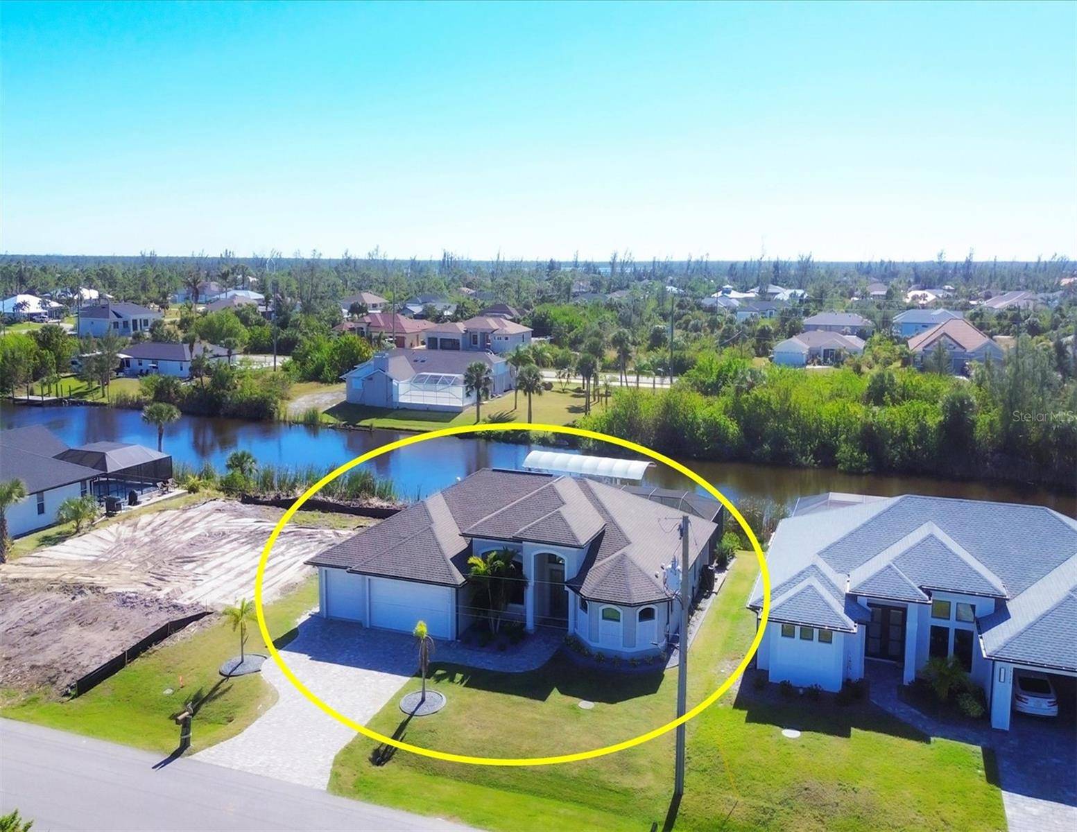 Port Charlotte, FL 33981,15336 LAKELAND CIR