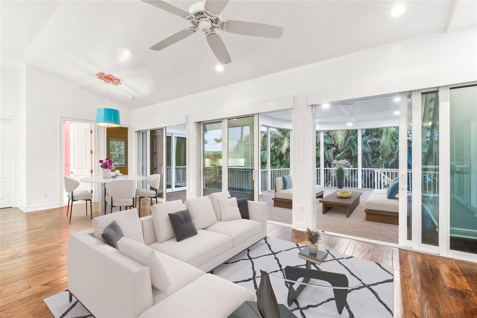Boca Grande, FL 33921,250 SEABREEZE CT