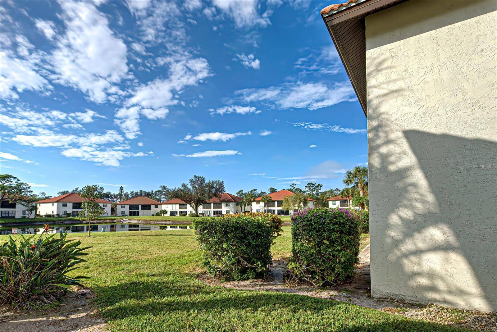 Englewood, FL 34223,524 PINE HOLLOW CIR #524
