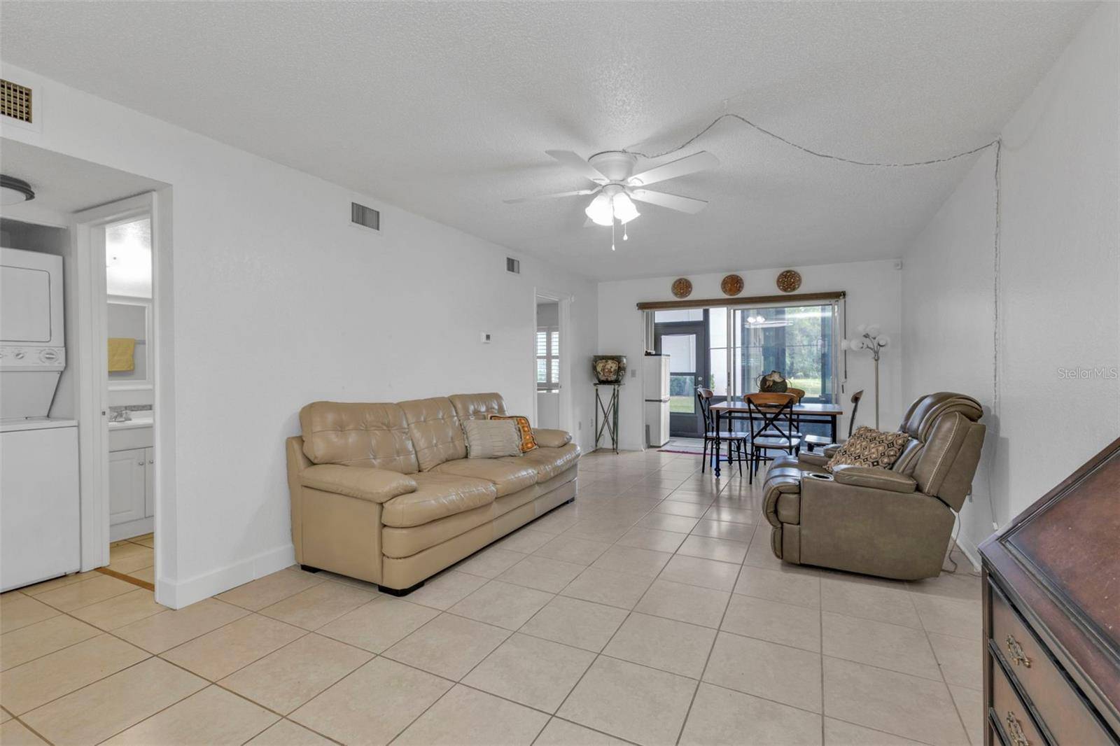 Punta Gorda, FL 33983,25100 SANDHILL BLVD #B-103