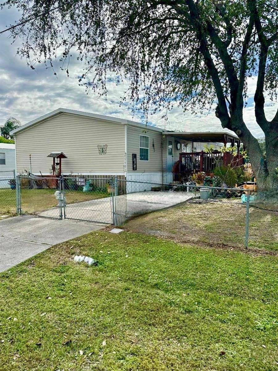 Punta Gorda, FL 33955,15521 MAPLETREE DR