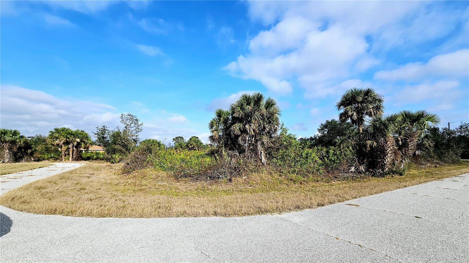 Port Charlotte, FL 33981,7386 SOLAR CT