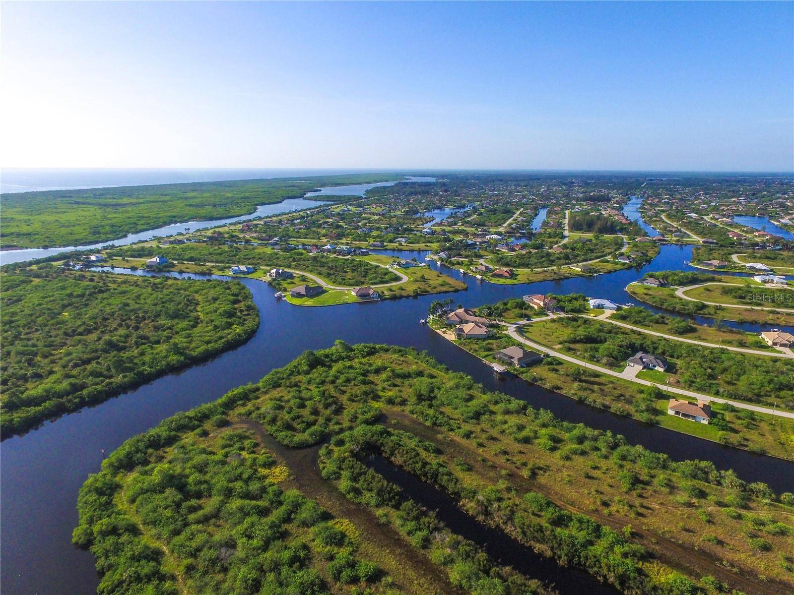 Port Charlotte, FL 33981,14408 AHEARN CT