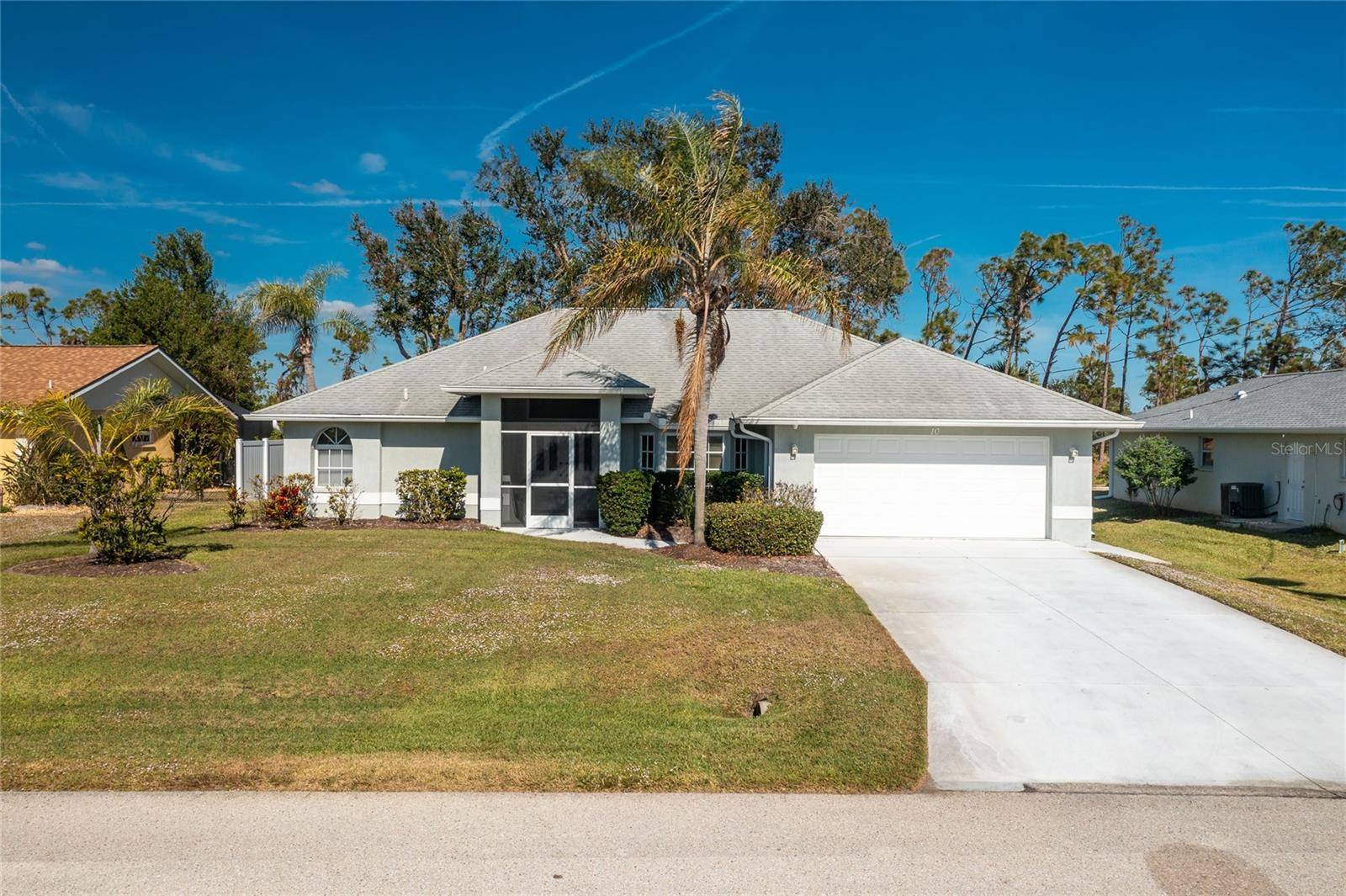 Rotonda West, FL 33947,10 SPORTSMAN PL