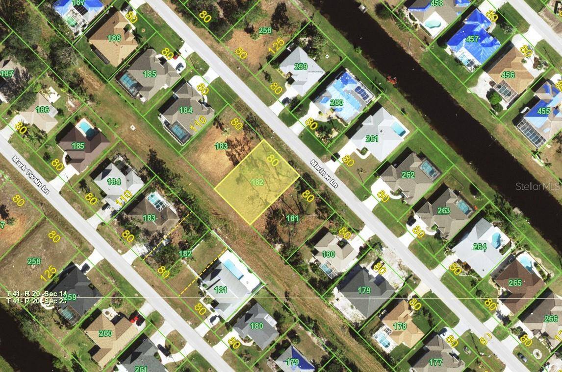 Rotonda West, FL 33947,79 MARINER LN