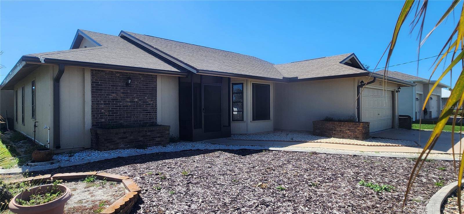Rotonda West, FL 33947,95 MARK TWAIN LN
