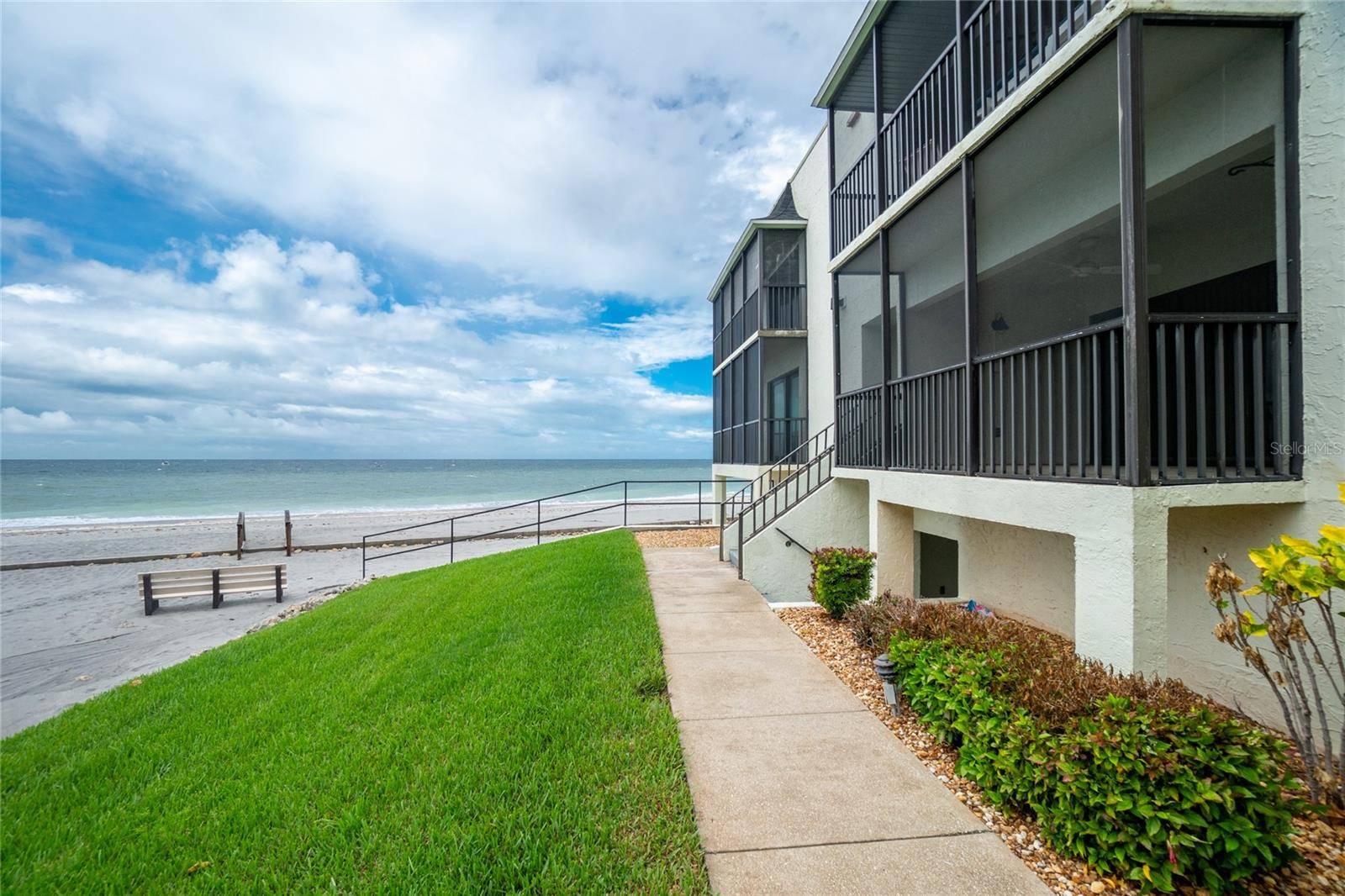 Englewood, FL 34223,2820 N BEACH RD #101