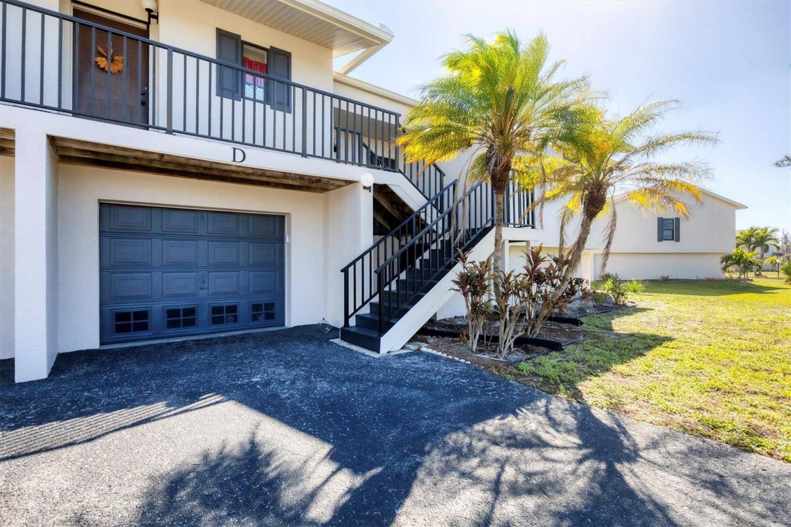 Englewood, FL 34224,4260 PLACIDA RD #8D