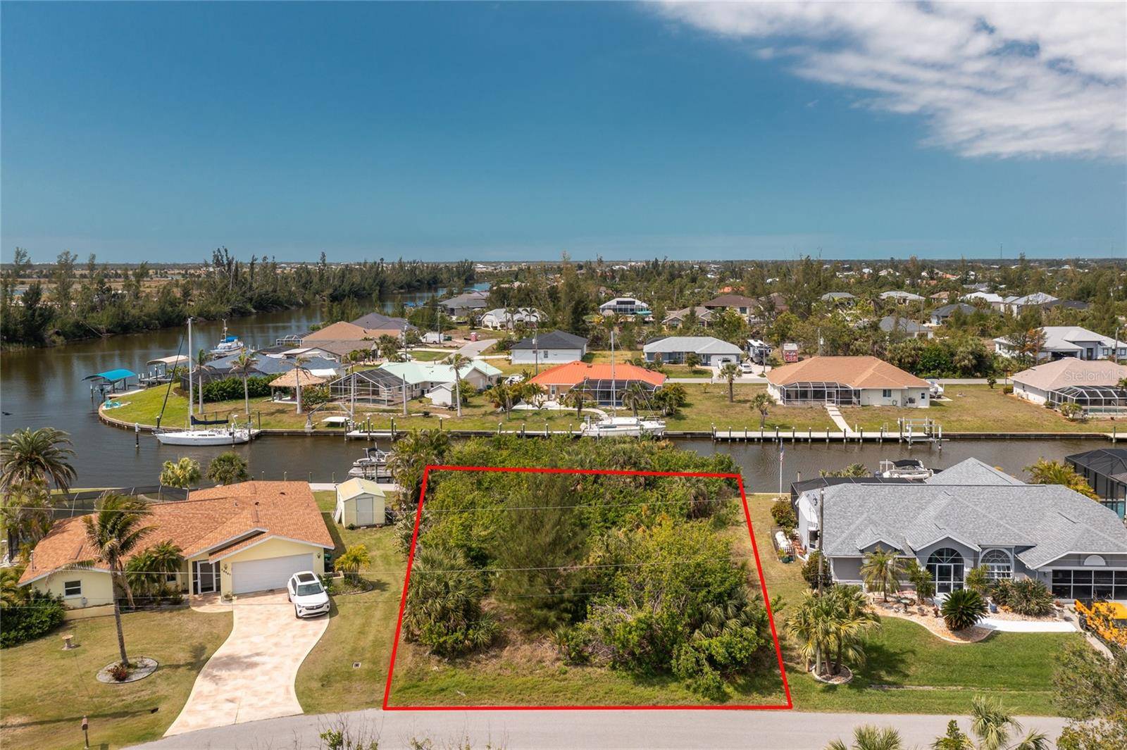 Port Charlotte, FL 33981,10533 WASHINGTON RD
