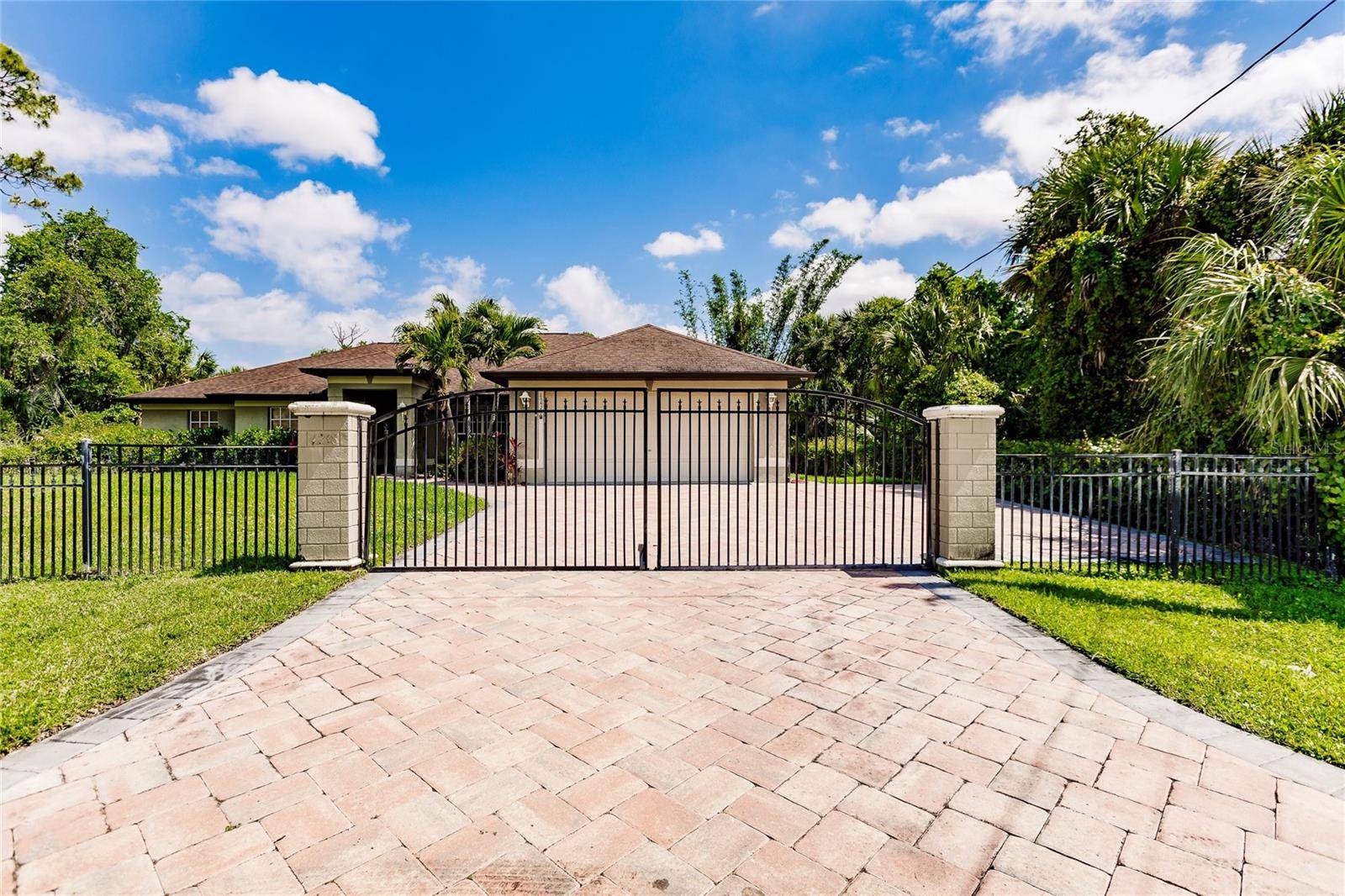 North Port, FL 34288,4238 GOLFAIR LN