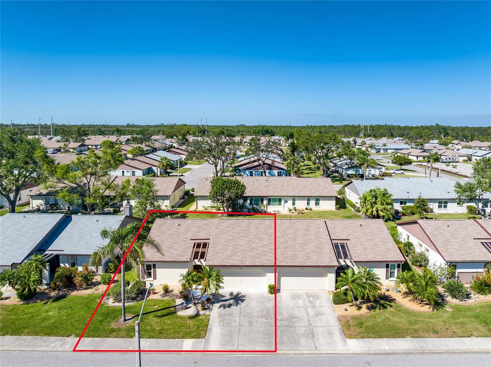 Englewood, FL 34223,544 FOXWOOD BLVD