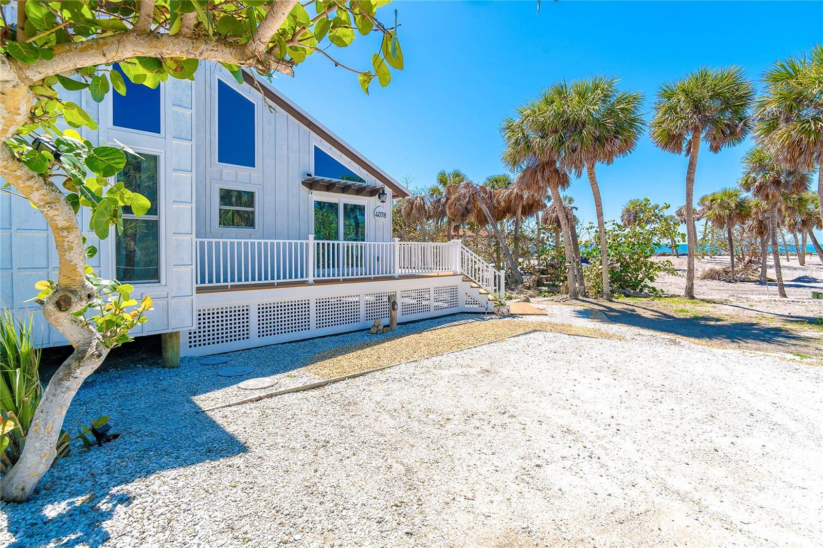 Englewood, FL 34223,4078 N BEACH RD