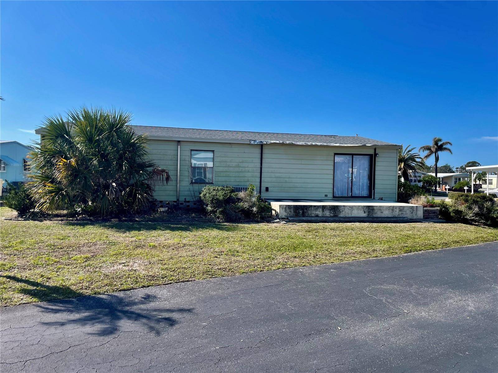 Englewood, FL 34223,9 S BOTANY BAY CIR