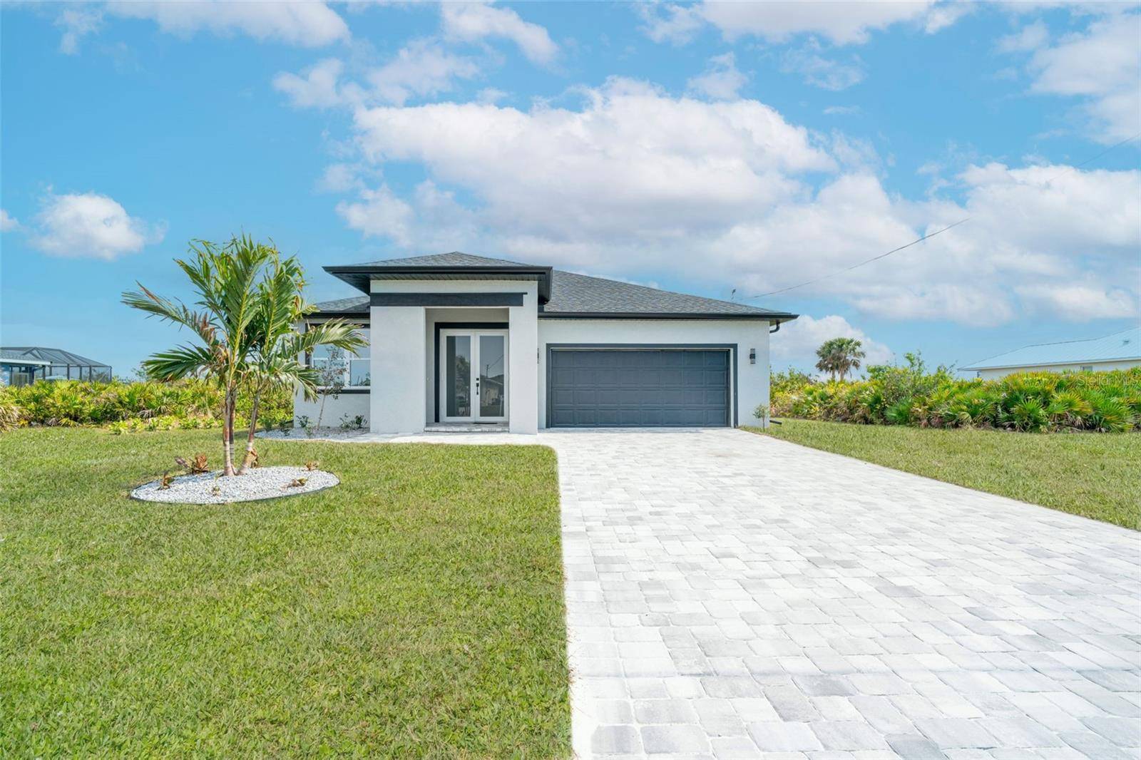 Rotonda West, FL 33947,234 COUGAR WAY