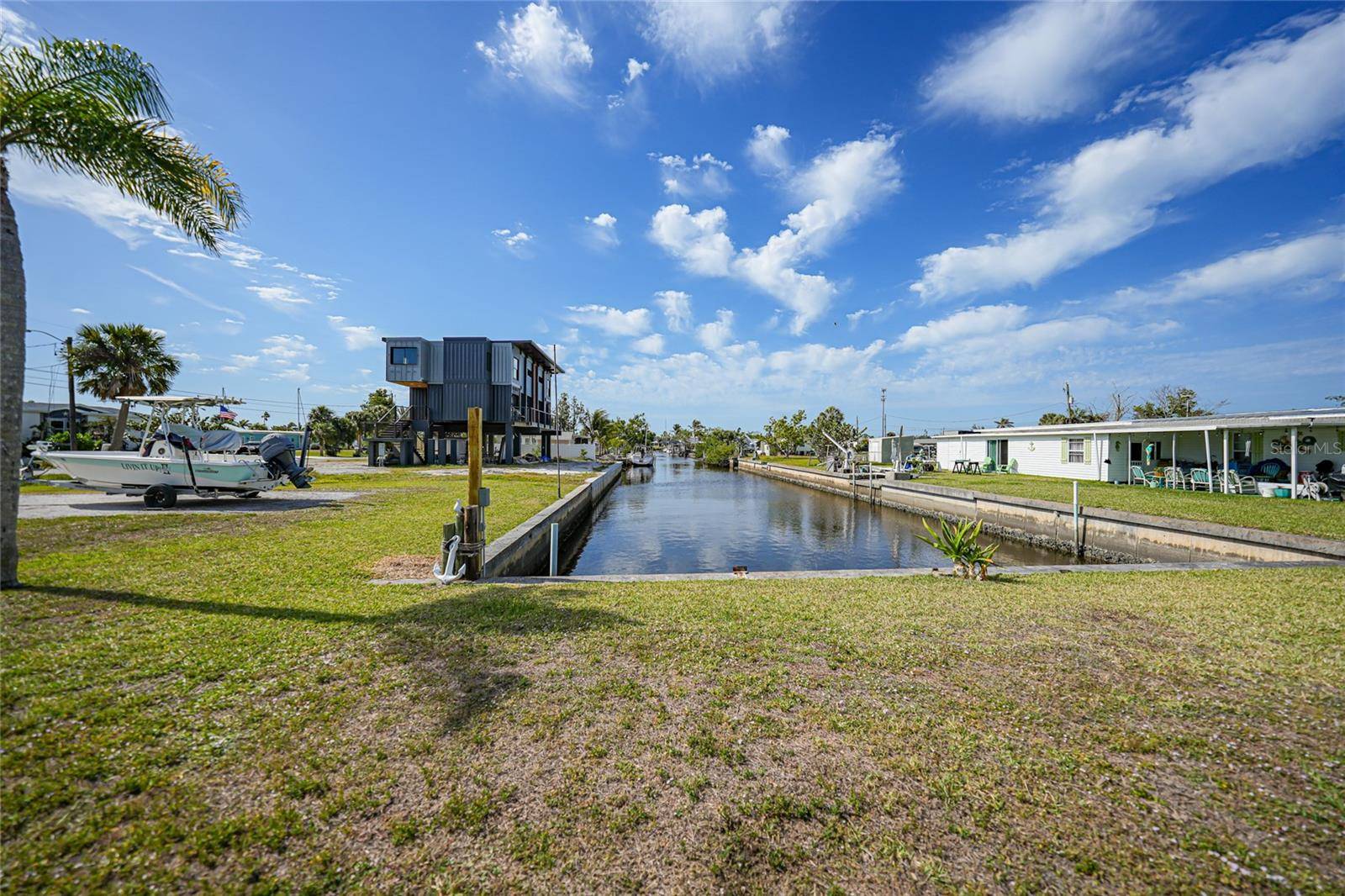 Port Charlotte, FL 33953,4203 NETTLE RD
