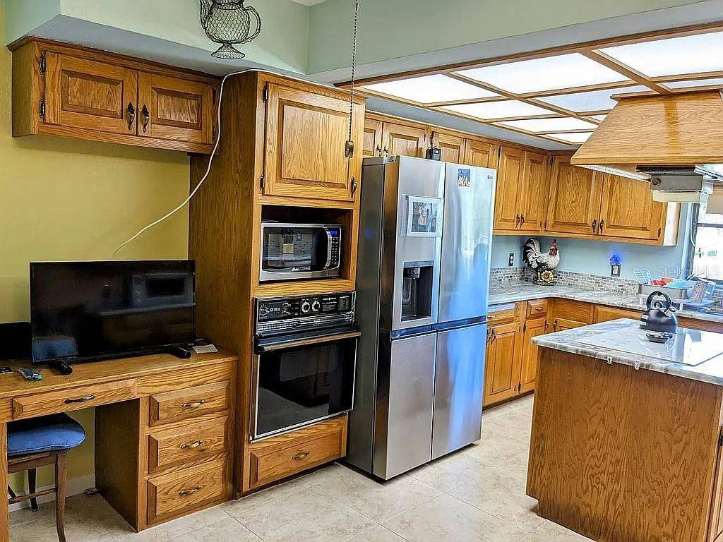 North Port, FL 34286,2650 COLONADE LN