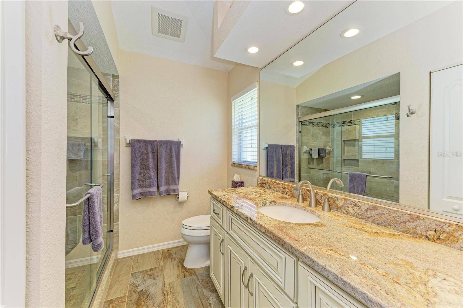Rotonda West, FL 33947,68 LONG MEADOW LN