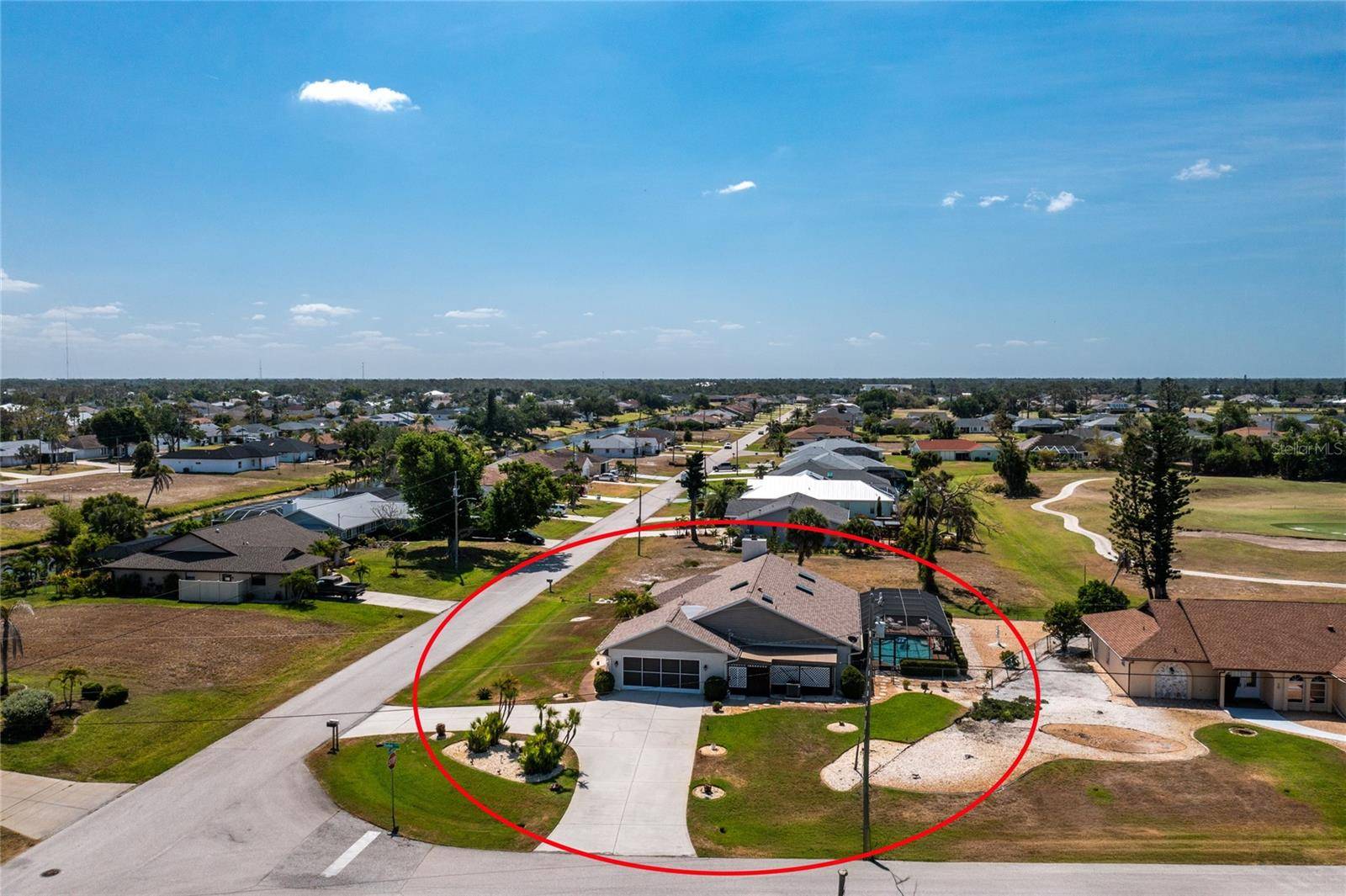Rotonda West, FL 33947,204 BUNKER RD