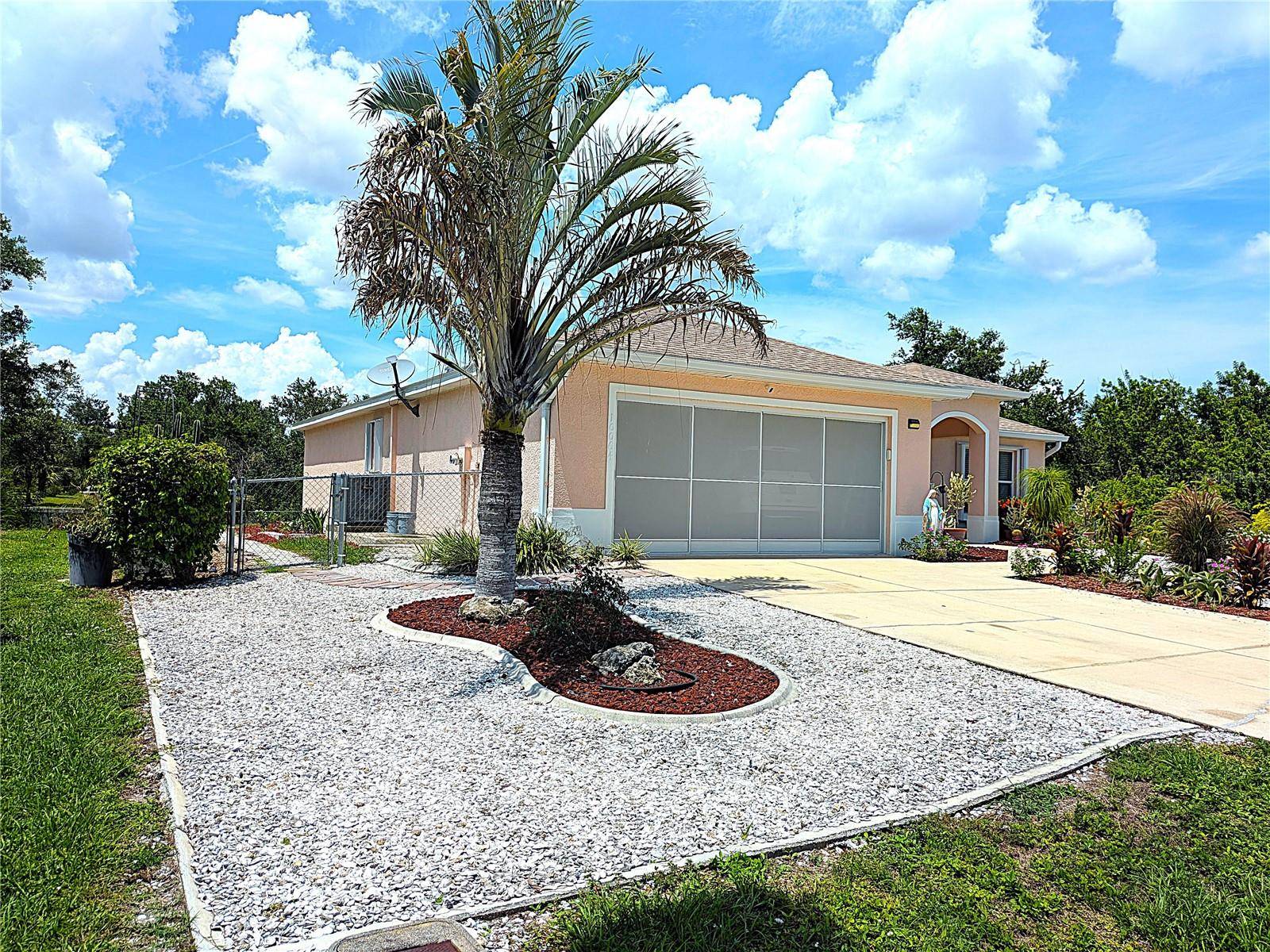 Port Charlotte, FL 33981,10064 COCOA BEACH ST