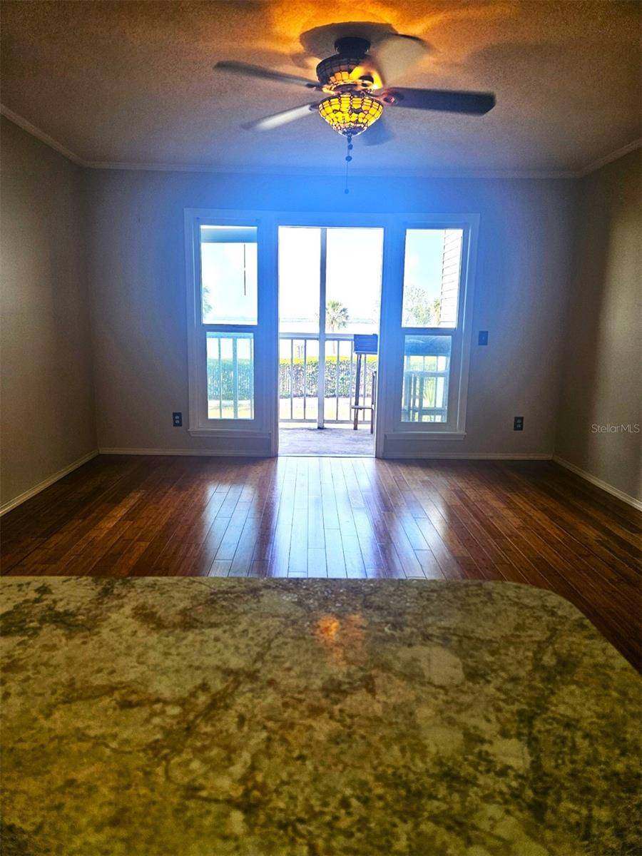 Port Charlotte, FL 33953,4410 WARREN AVE #206