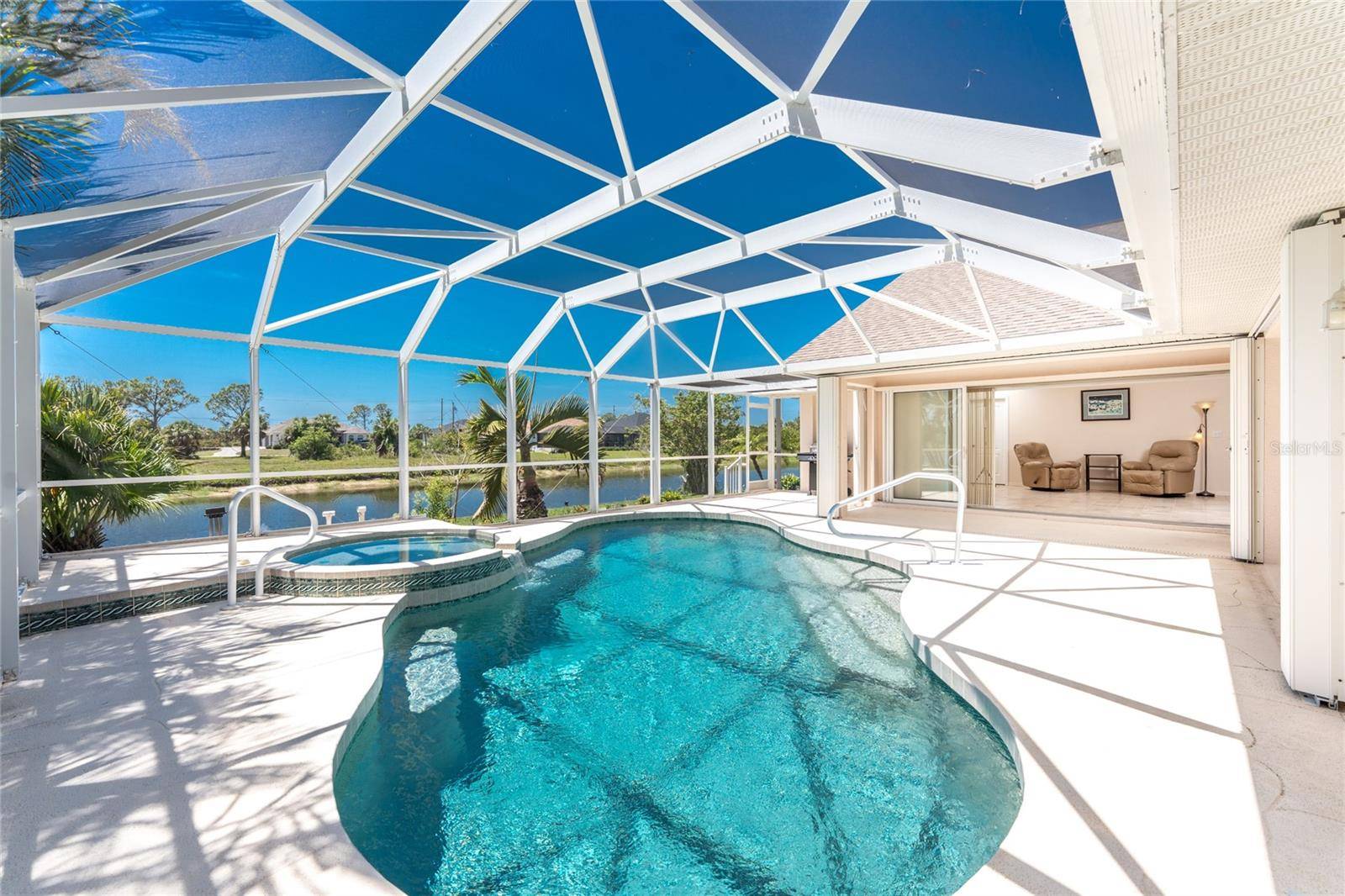 Rotonda West, FL 33947,1157 ROTONDA CIR