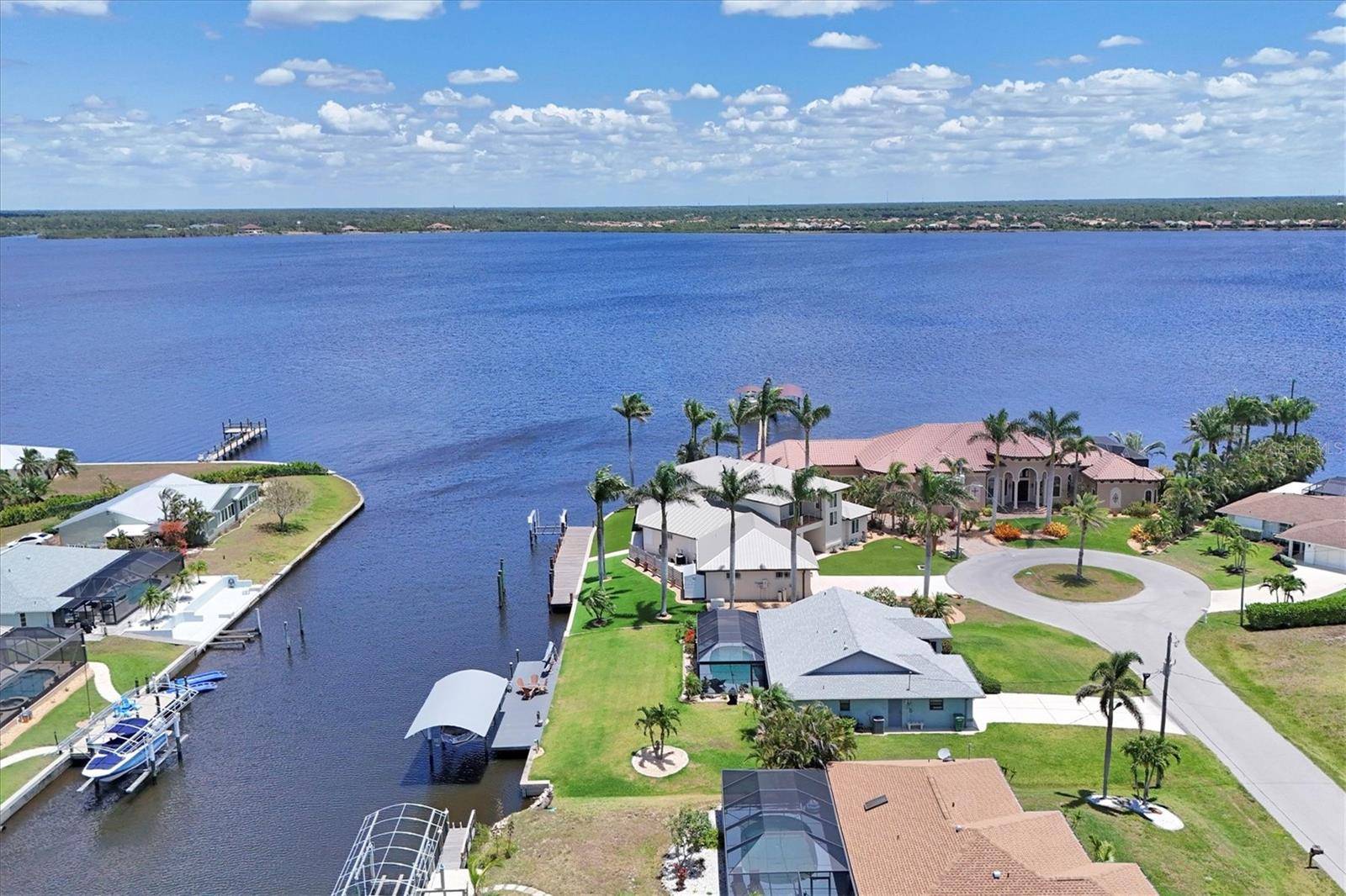 Port Charlotte, FL 33981,3025 CURRY TER