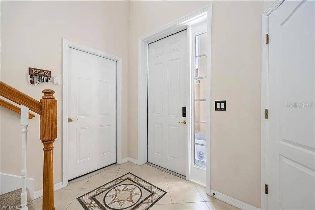 North Fort Myers, FL 33903,13091 SANDY KEY BND #104