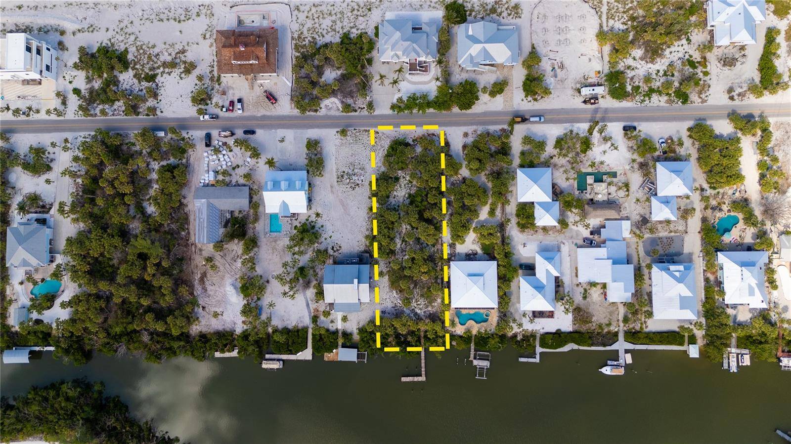 Placida, FL 33946,490 GULF BLVD
