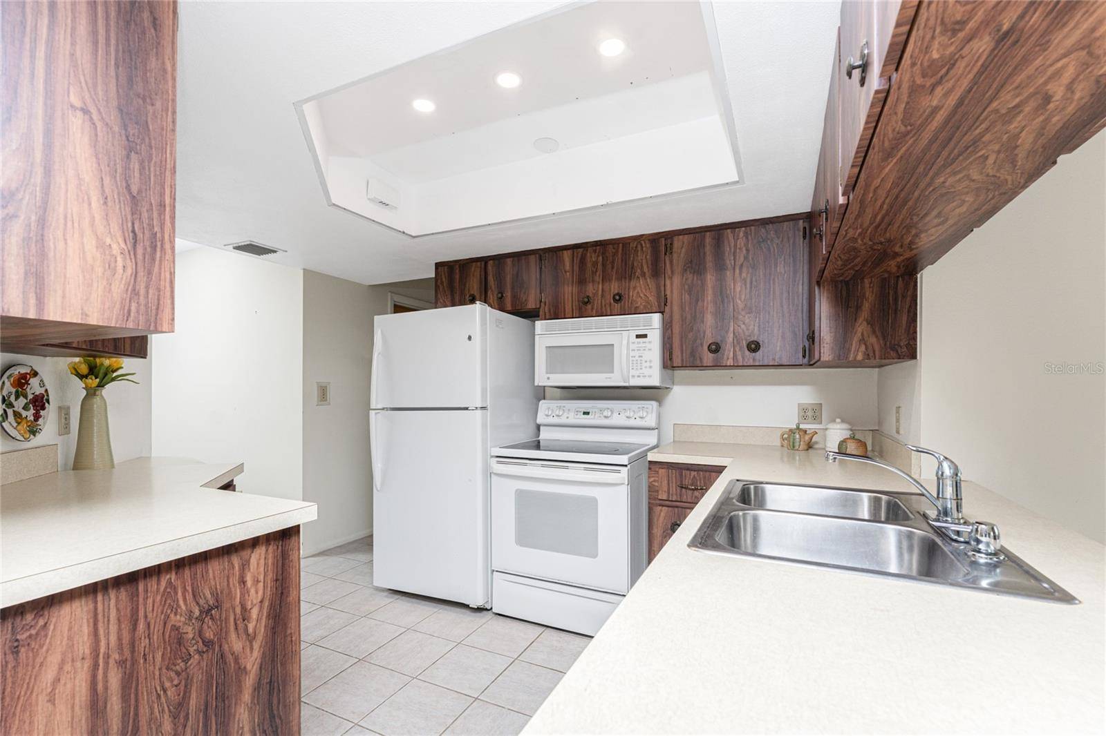 Englewood, FL 34223,1337 LE PERA RD