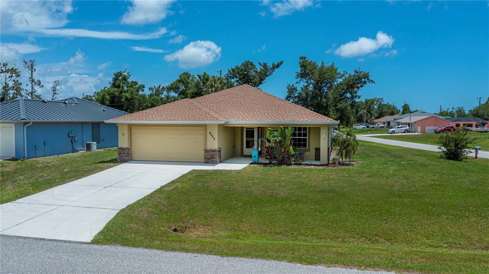 Englewood, FL 34224,9325 CRUGAR TER