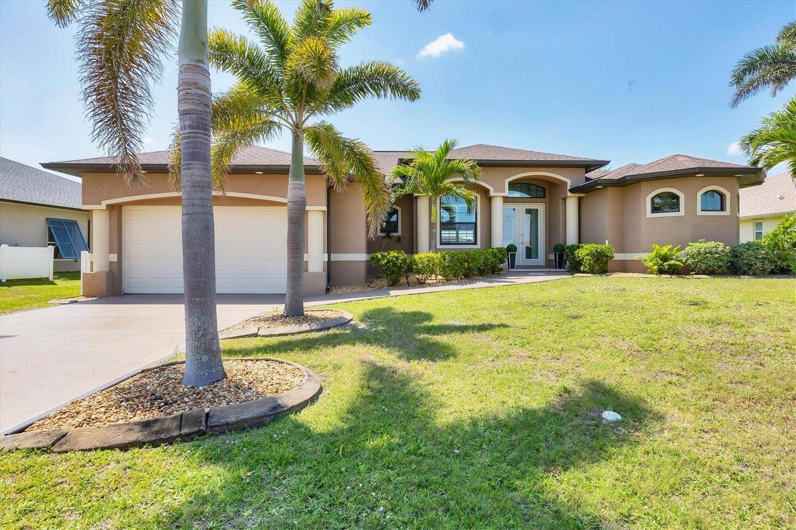 Rotonda West, FL 33947,4 WHITE MARSH LN