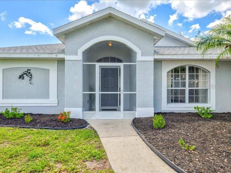 Rotonda West, FL 33947,34 BROADMOOR LN