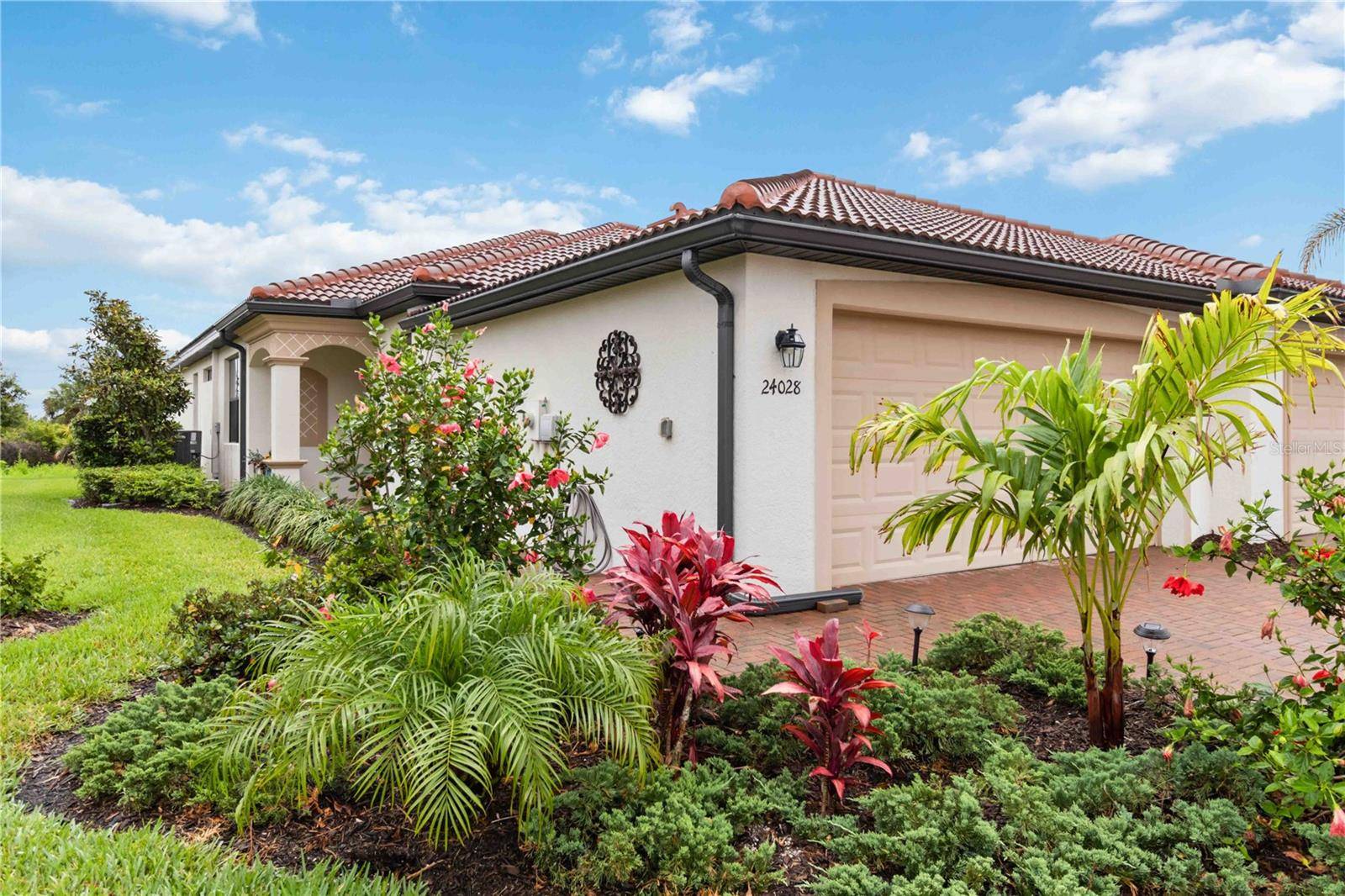 Venice, FL 34293,24028 CANTERWOOD WAY