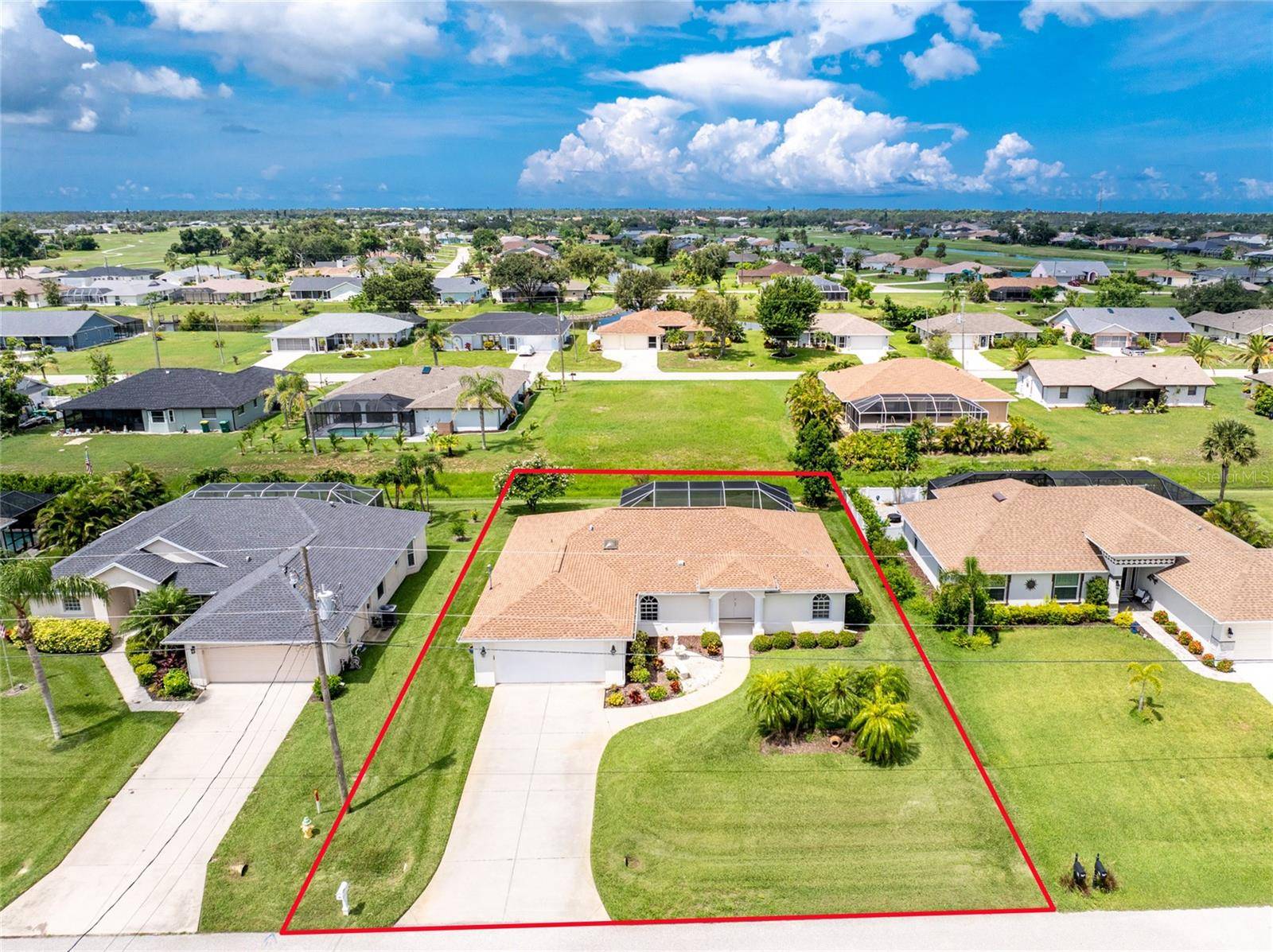 Rotonda West, FL 33947,25 MARINER LN